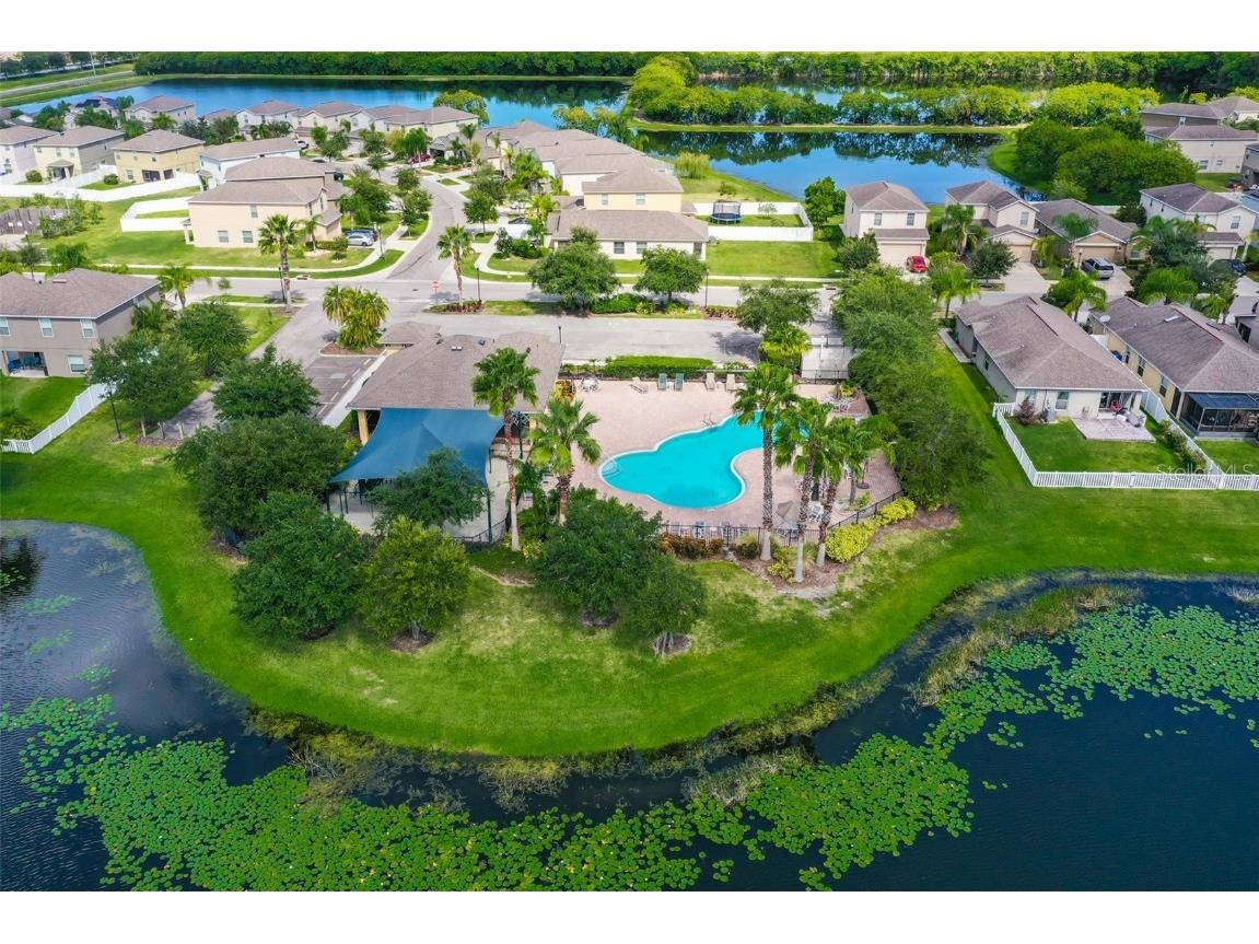 1516 Yale Castle Court Ruskin FL 33570 TB8430482 image52