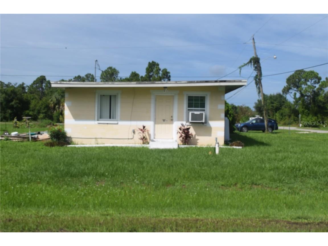 15161 Payne Street Punta Gorda FL 33955 C7495177 image1