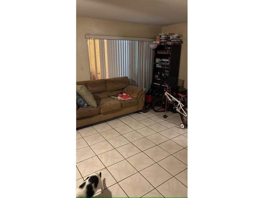 15165 NE 6th Avenue Miami FL 33162 TB8485695 image5