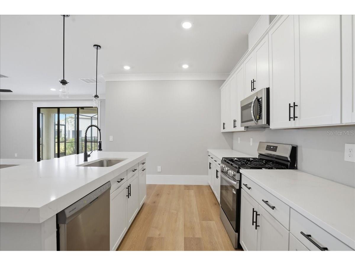 15165 Serene Shores Loop Bradenton FL 34211 A4689573 image11