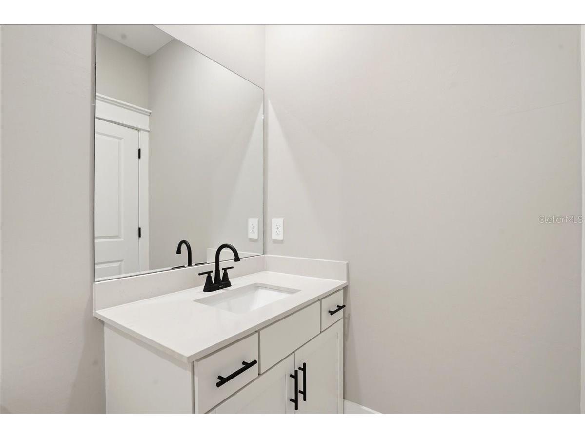 15165 Serene Shores Loop Bradenton FL 34211 A4689573 image29