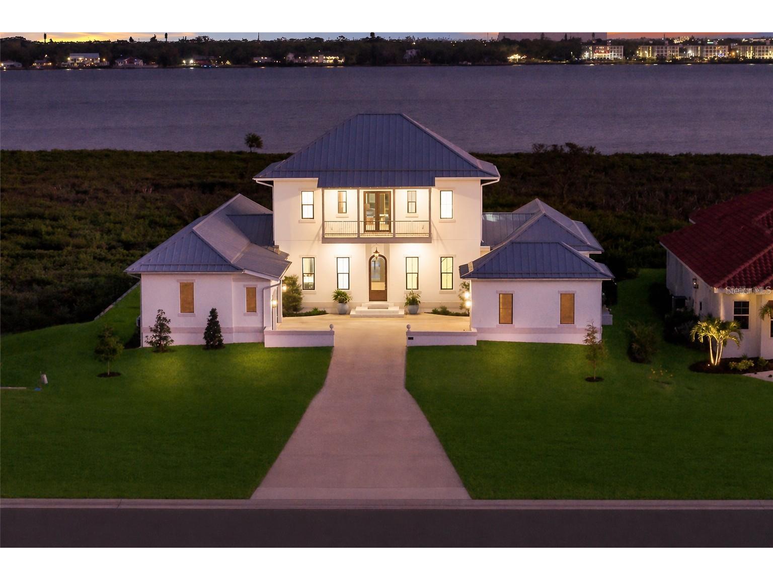 1517 4th Street E Palmetto FL 34221 - MANATEE RIVER A4686029 image1