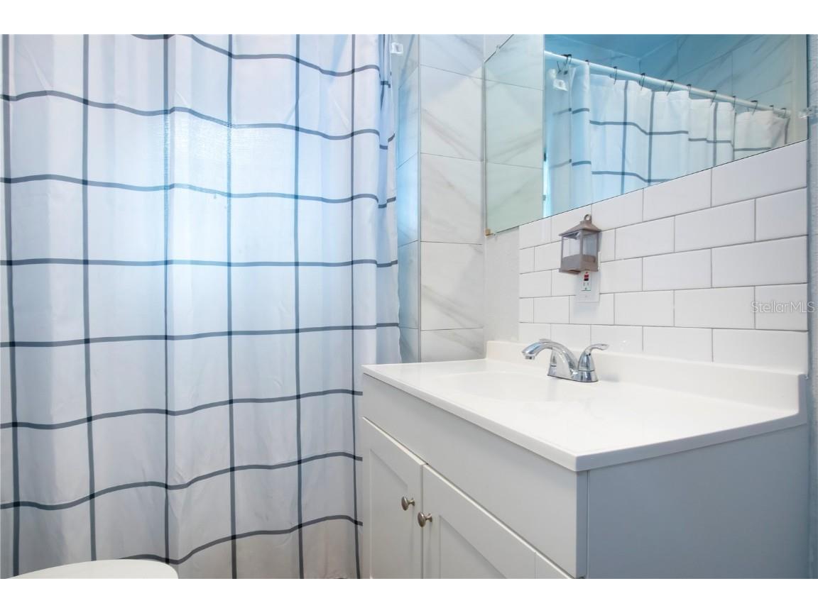 1517 5th Street W Palmetto FL 34221 A4661916 image35