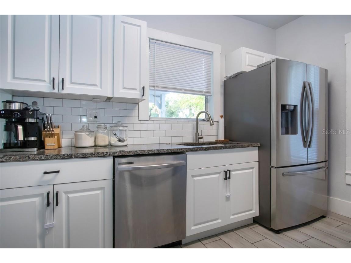 1517 5th Street W Palmetto FL 34221 A4661916 image47