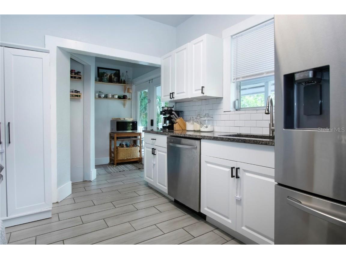 1517 5th Street W Palmetto FL 34221 A4661916 image51