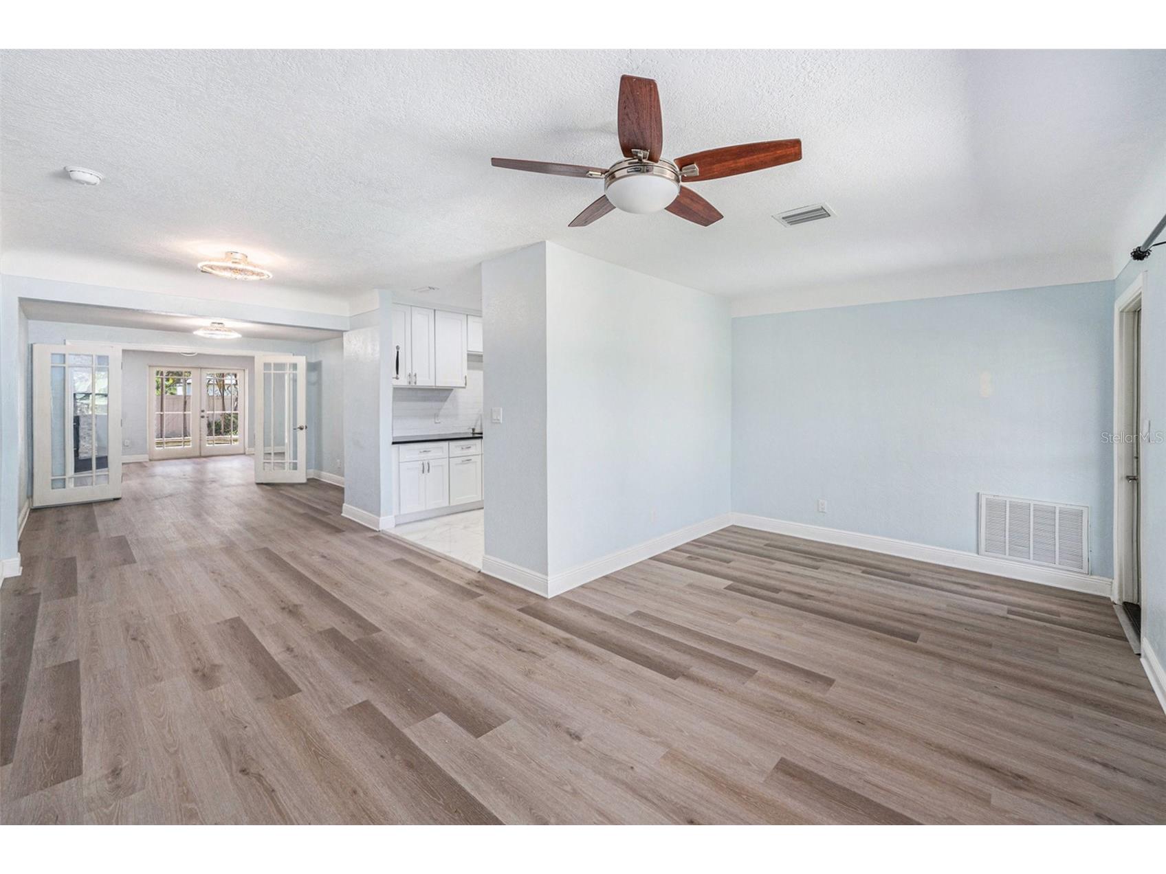 1517 60th Street S Gulfport FL 33707 TB8399765 image17