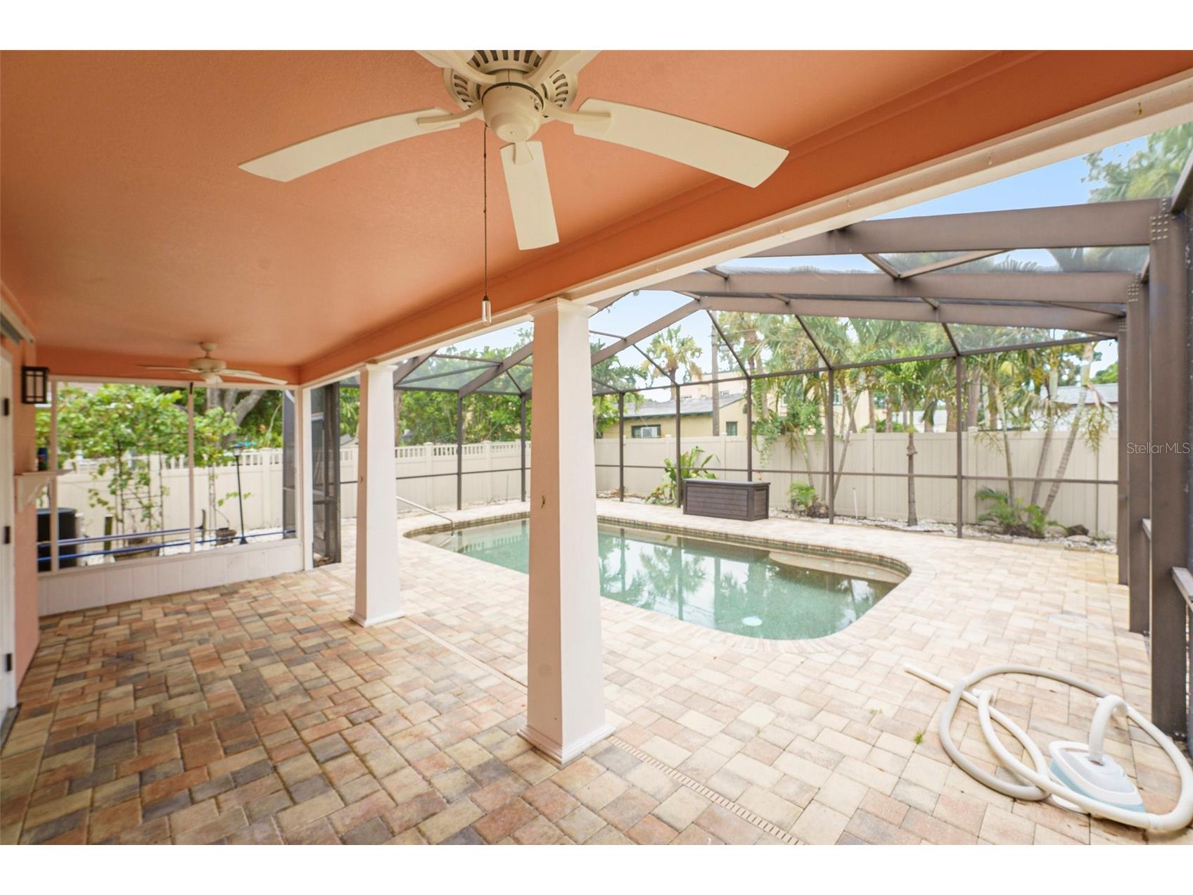 1517 60th Street S Gulfport FL 33707 TB8399765 image3