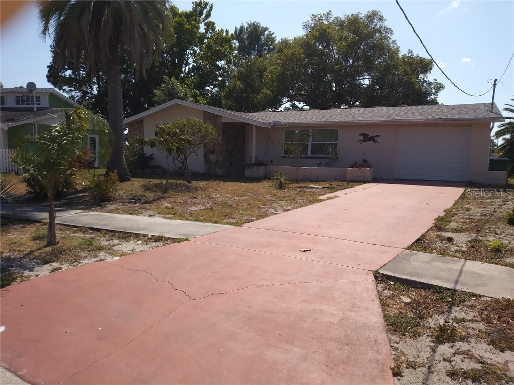 1517 Alameda Drive Holiday FL 34690 U8239988 image1