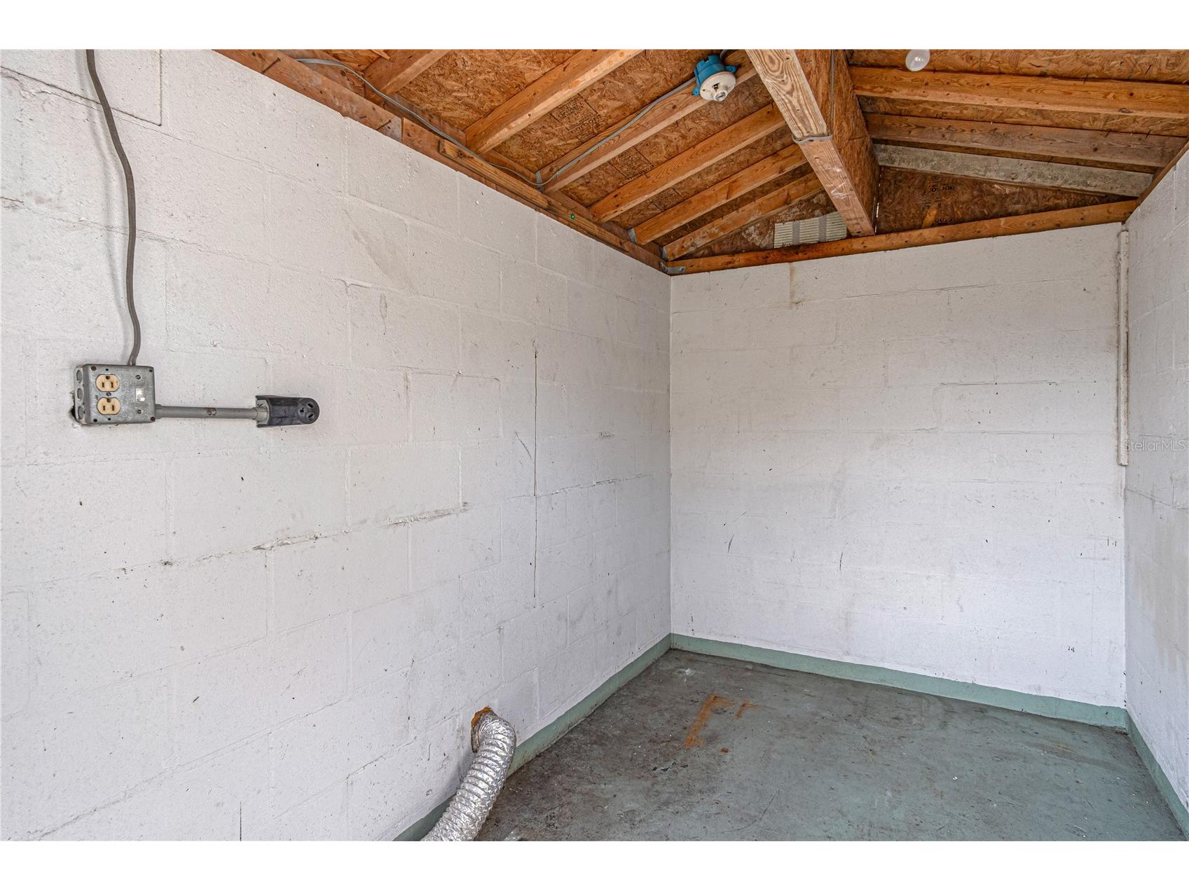 1517 Avenue C Ormond Beach FL 32174 FC315588 image20