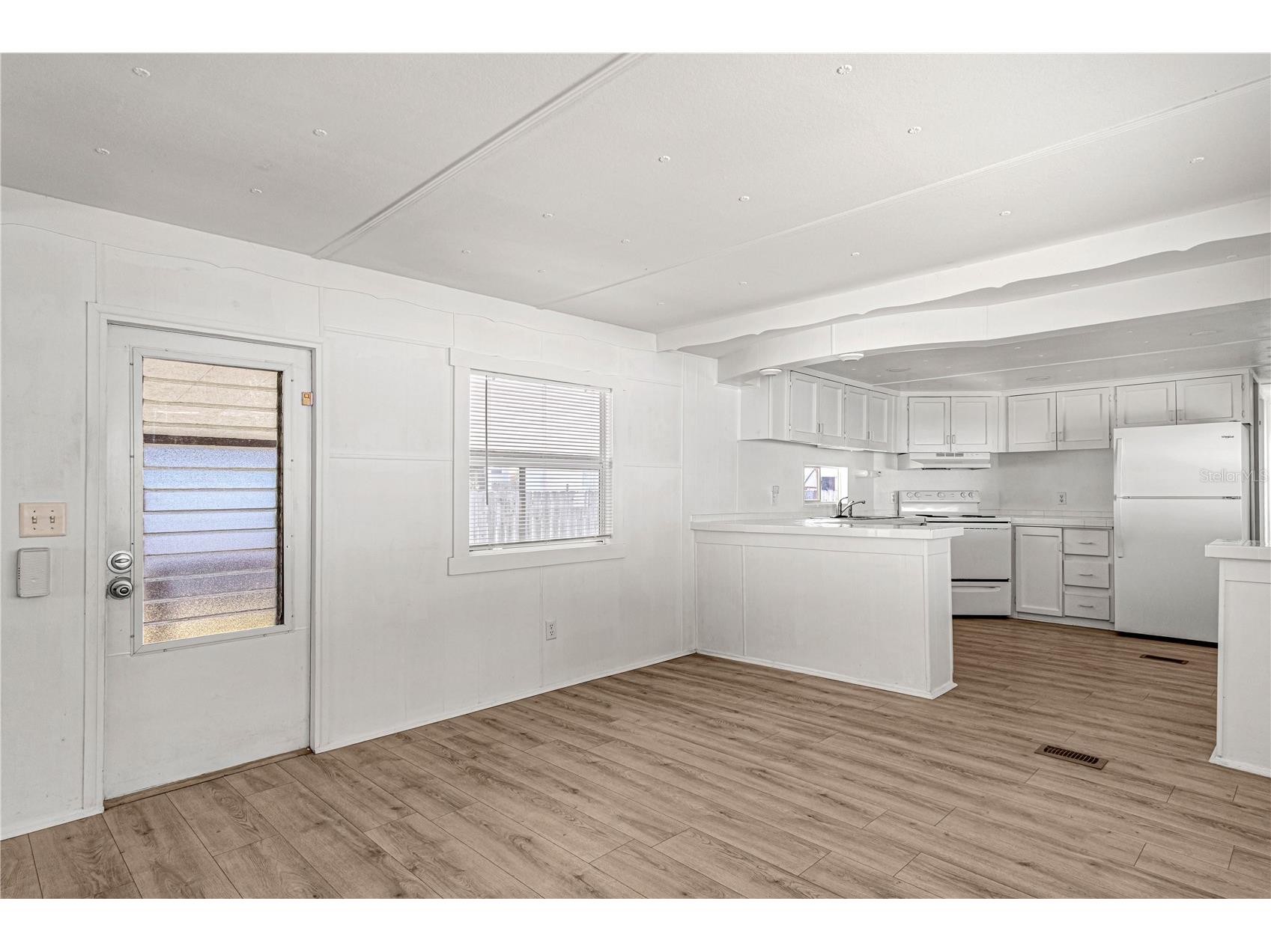 1517 Avenue C Ormond Beach FL 32174 FC315588 image4