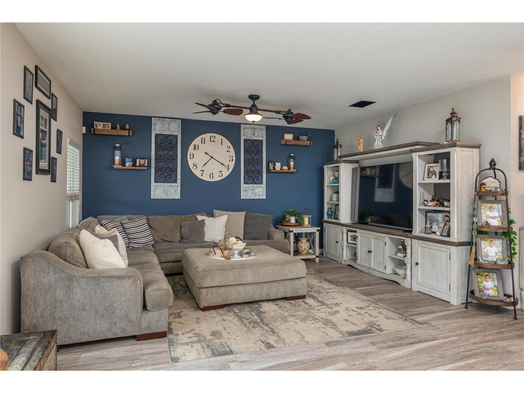 1517 Axel Circle Winter Haven FL 33880 P4938741 image8