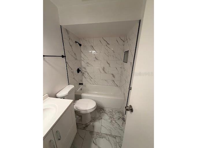 1517 Chateaux De Ville Court Clearwater FL 33764 TB8447030 image13