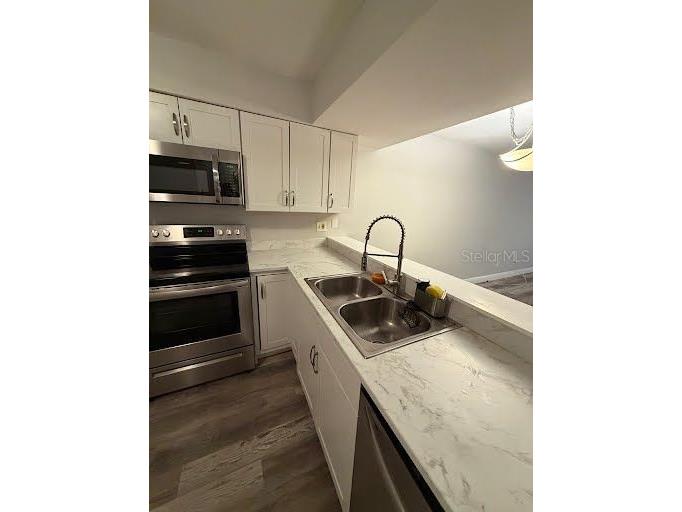 1517 Chateaux De Ville Court Clearwater FL 33764 TB8447030 image5