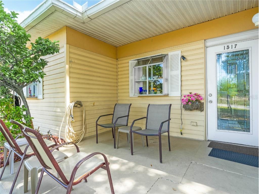 1517 Club Circle #8992 Lakeshore FL 33854 P4934059 image2