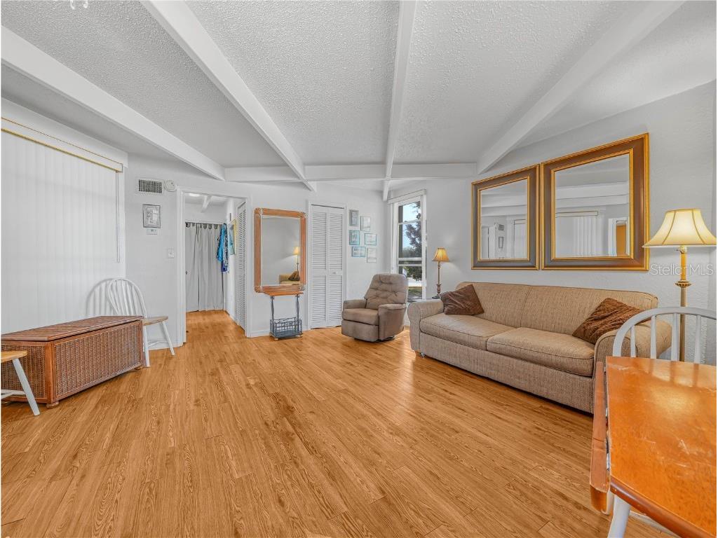 1517 Club Circle #8992 Lakeshore FL 33854 P4934059 image3