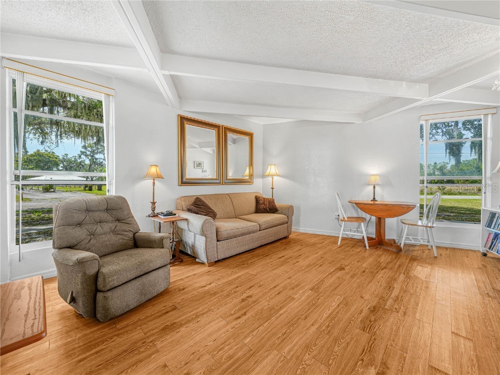 1517 Club Circle #8992 Lakeshore FL 33854 P4934059 image5