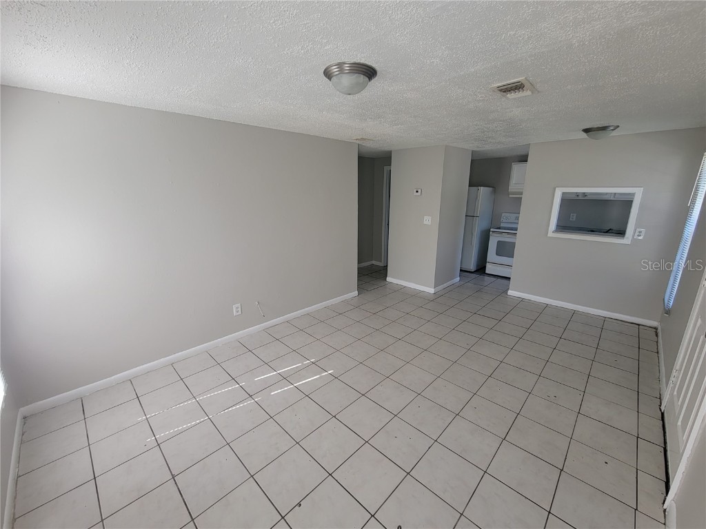 1517 E 142nd Avenue Tampa FL 33613 TB8455351 image28