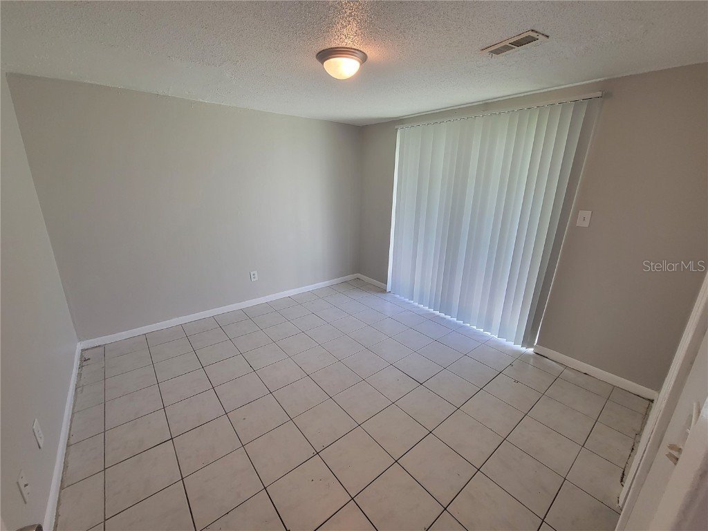 1517 E 142nd Avenue Tampa FL 33613 TB8455351 image30