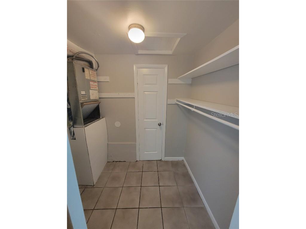 1517 E 142nd Avenue Tampa FL 33613 TB8455351 image32