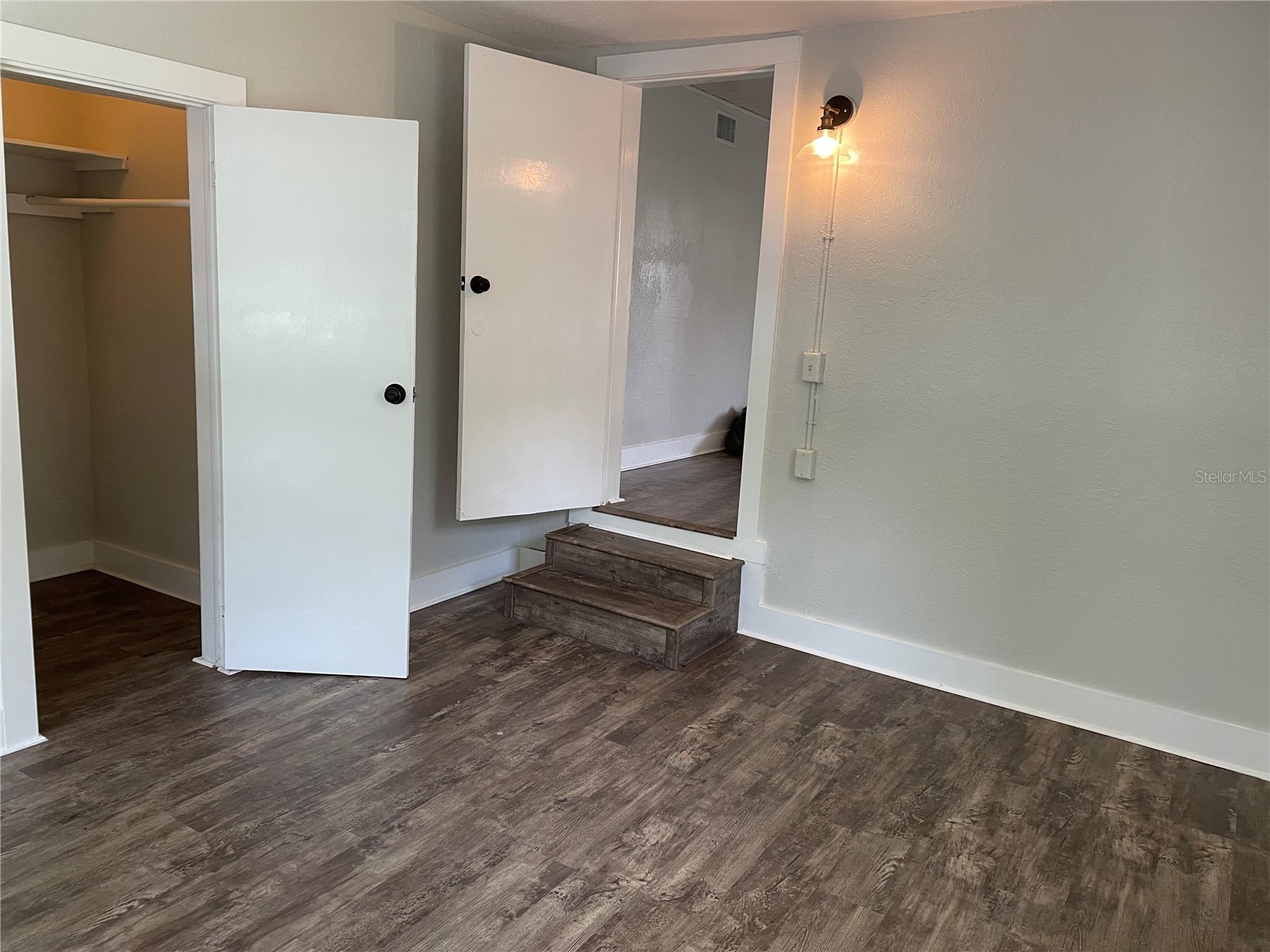 1517 E Ellicott Street Tampa FL 33610 TB8515107 image18