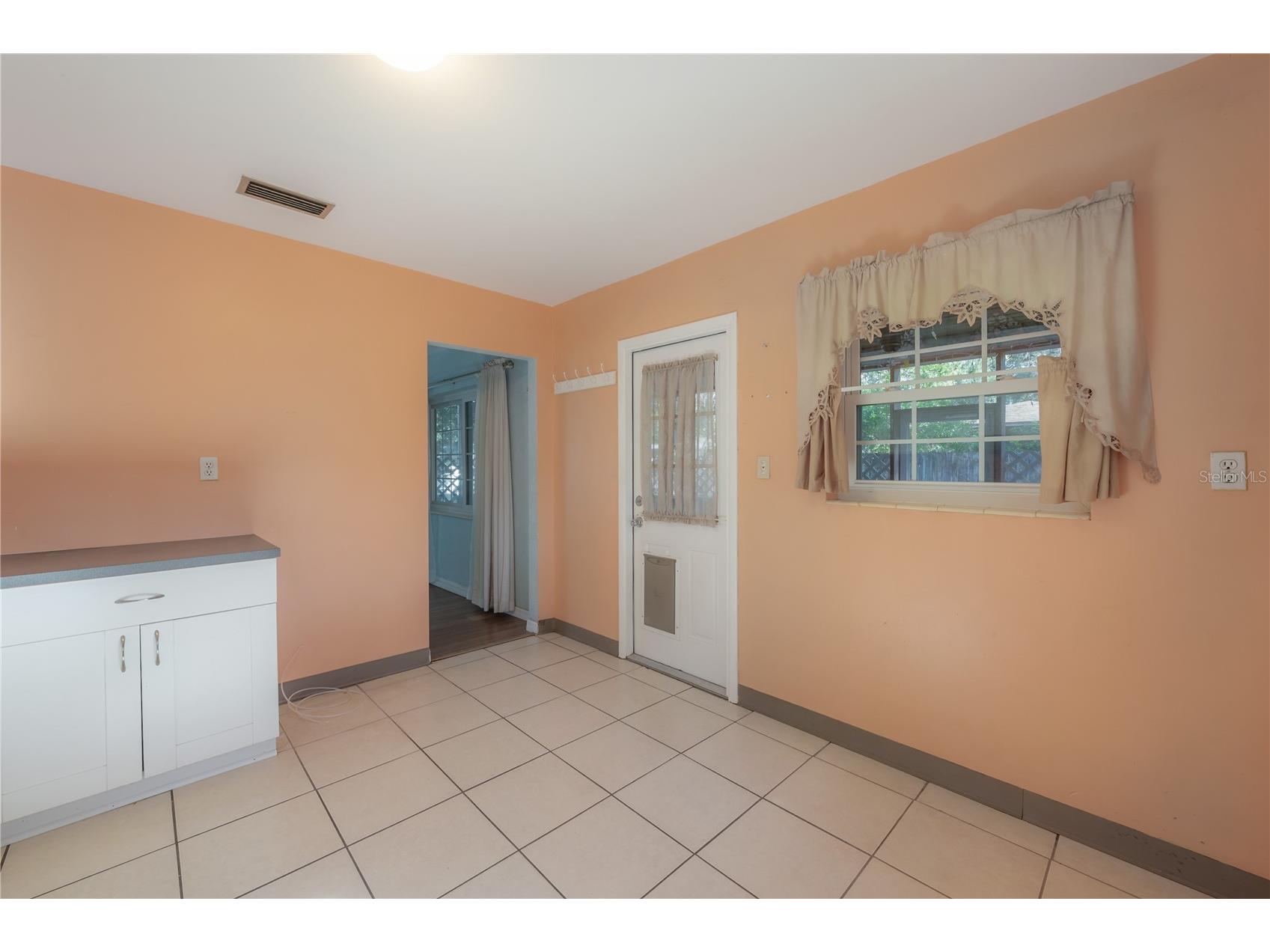 1517 E Emma Street Tampa FL 33610 TB8463572 image14