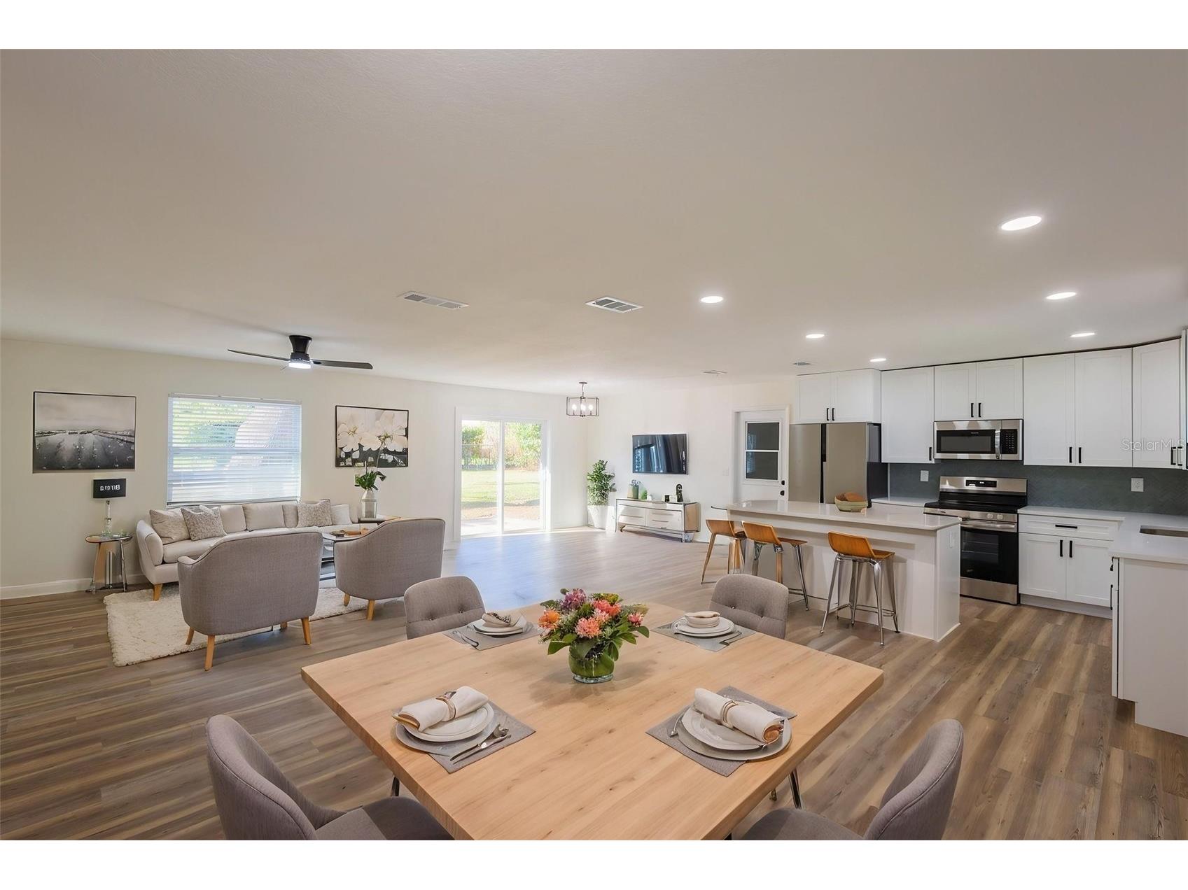 1517 Hallam Court N Lakeland FL 33813 A4685916 image2