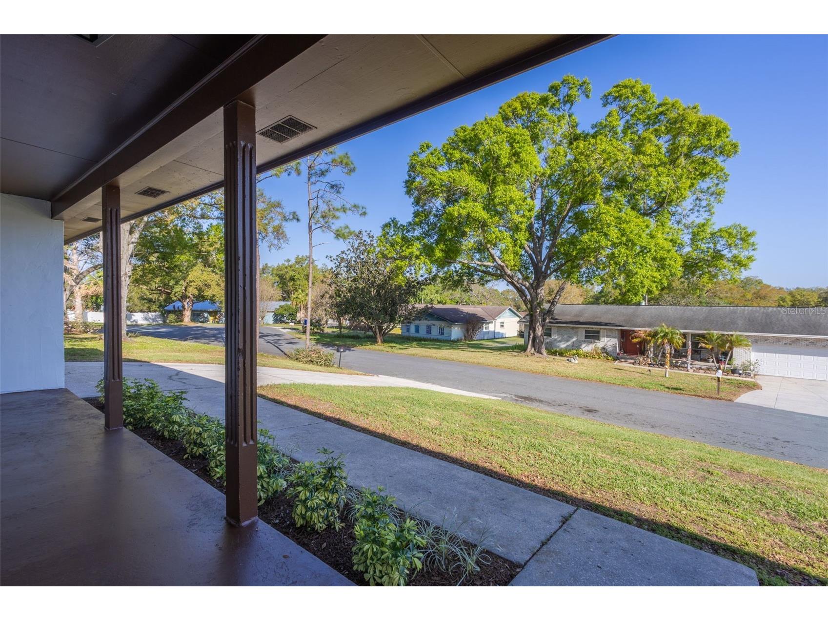 1517 Hallam Court N Lakeland FL 33813 A4685916 image40