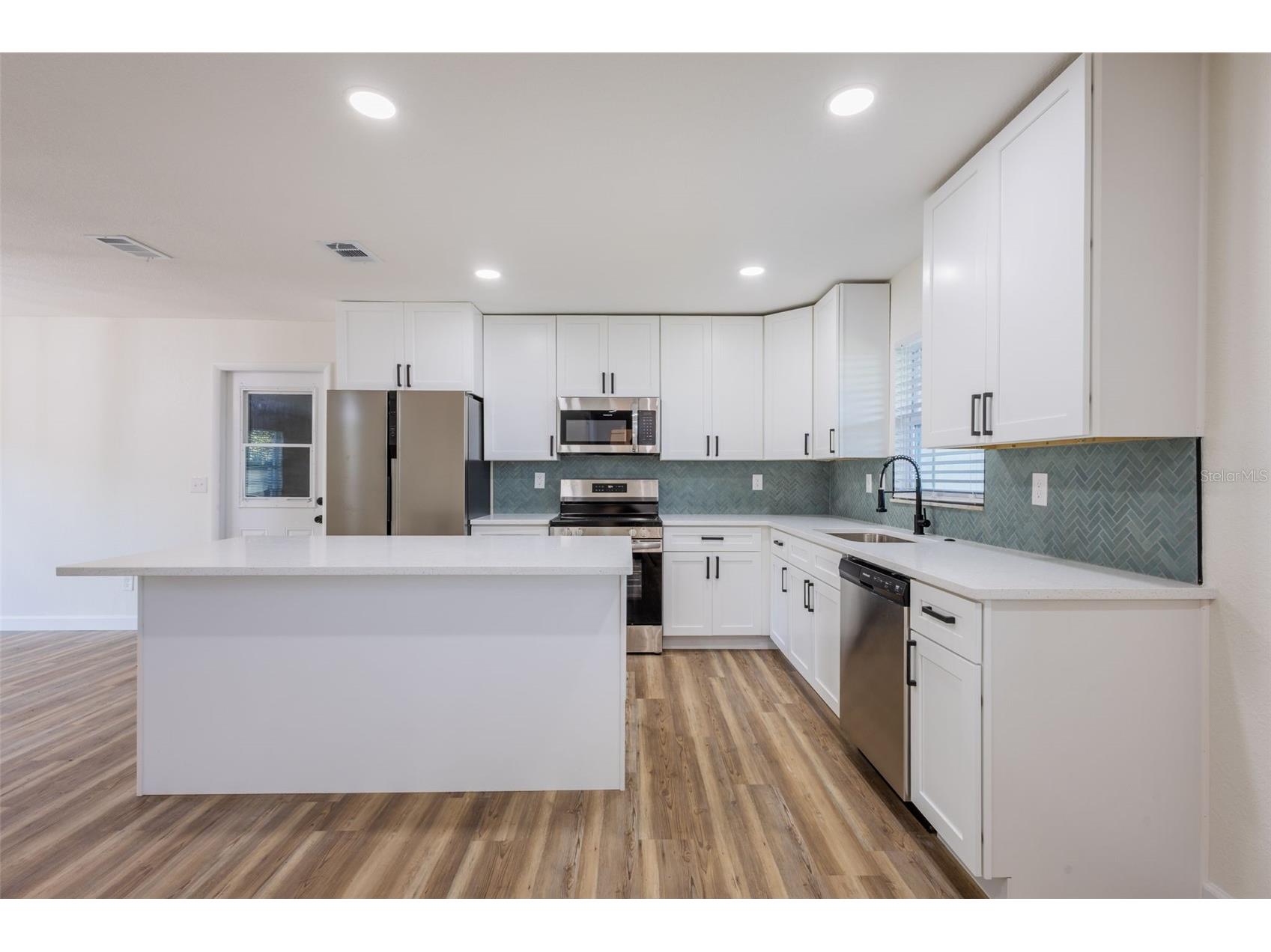 1517 Hallam Court N Lakeland FL 33813 A4685916 image9