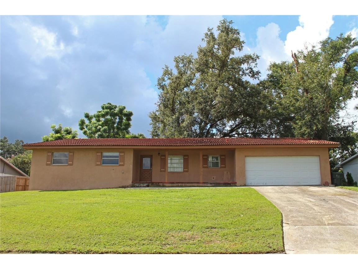 1517 Hallam Court N Lakeland FL 33813 L4955683 image1
