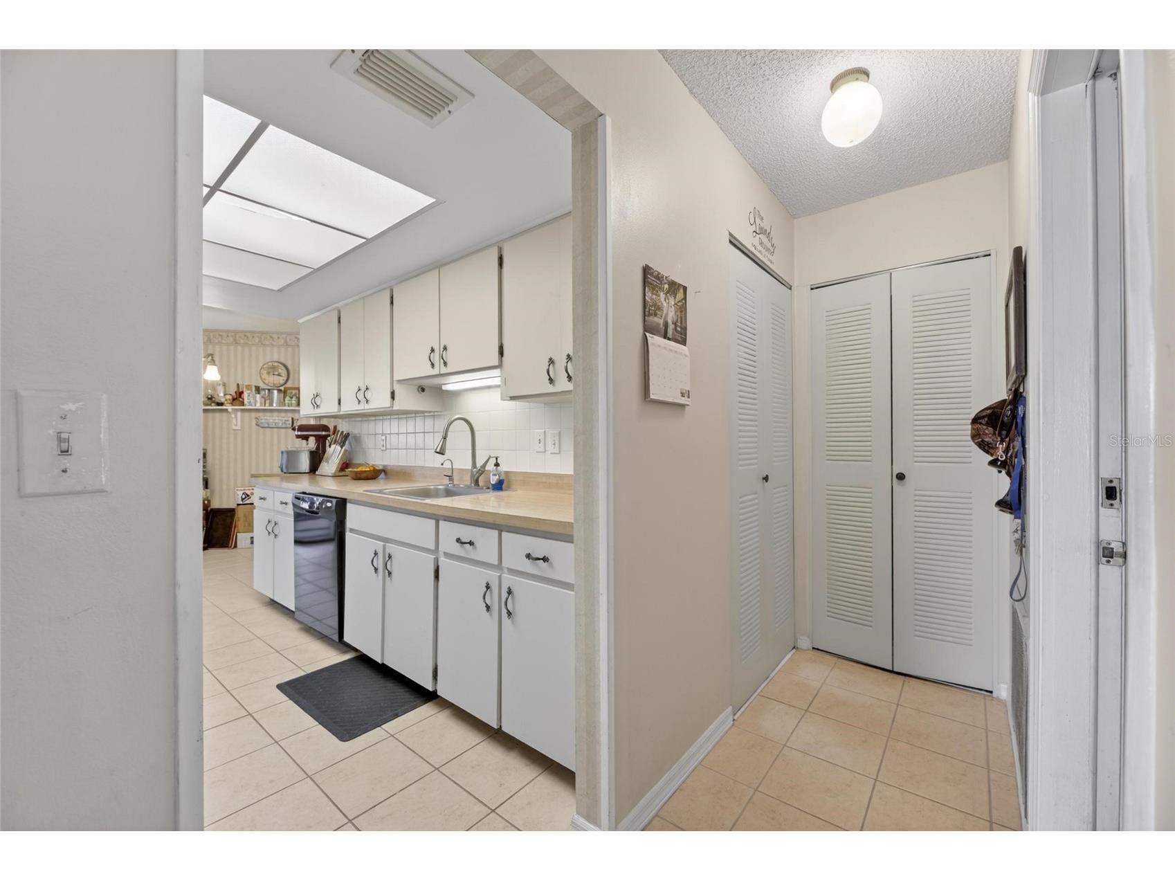 1517 Ingram Drive Sun City Center FL 33573 TB8498807 image24