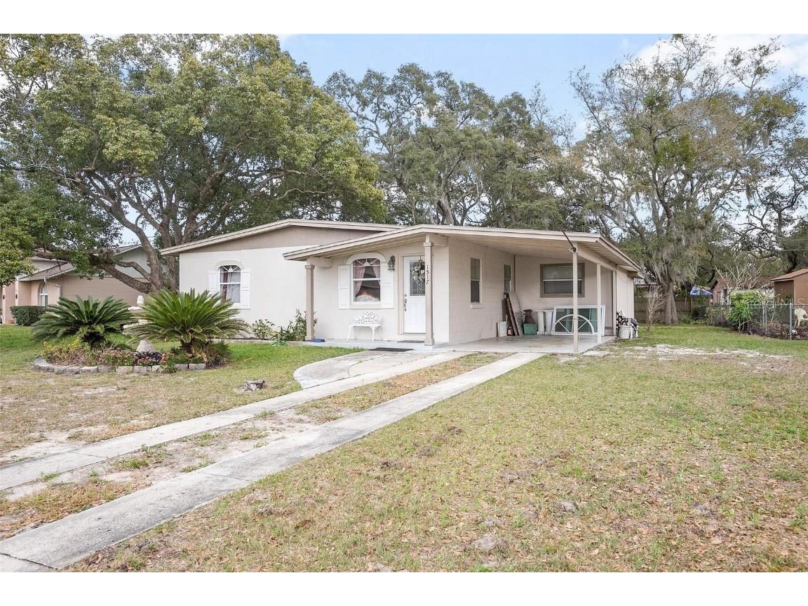 1517 Urbana Avenue Deltona FL 32725 V4934850 image1