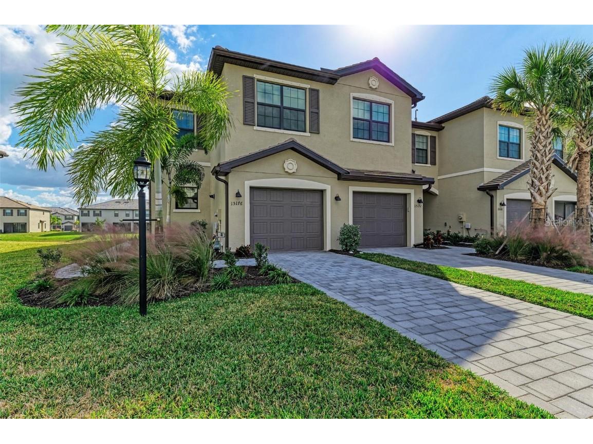 15176 Sunny Day Drive Lakewood Ranch FL 34211 A4594843 image1