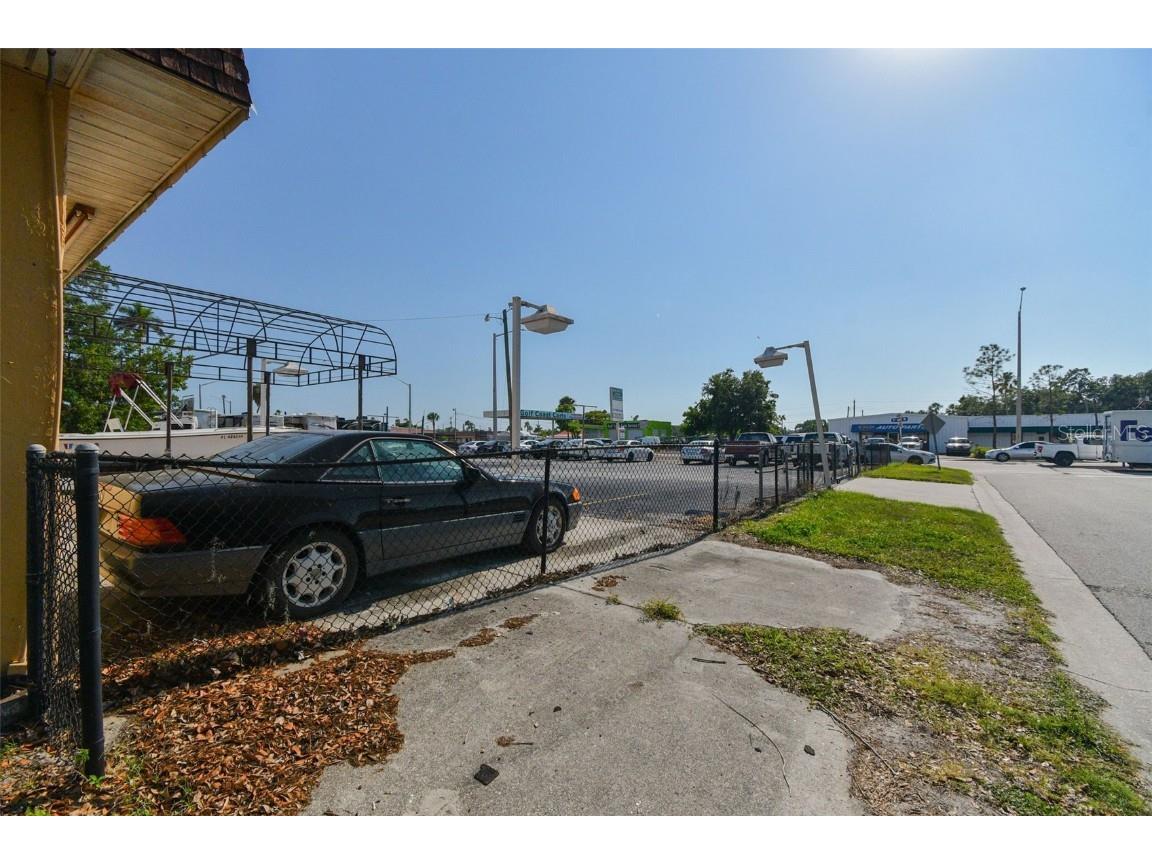 1518 8th Avenue W Palmetto FL 34221 A4571492 image1