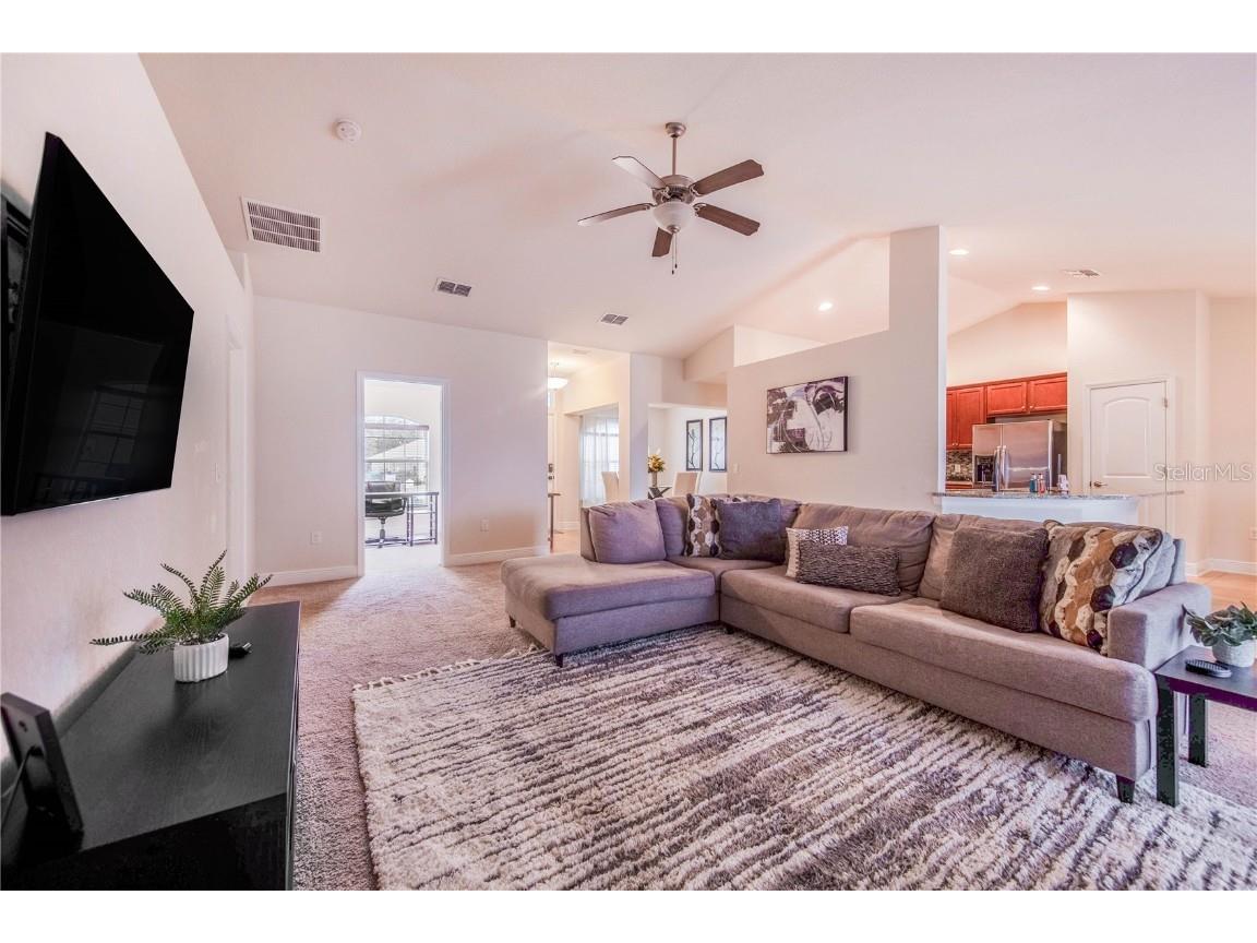 1518 Blue Sky Boulevard Haines City FL 33844 P4928555 image10