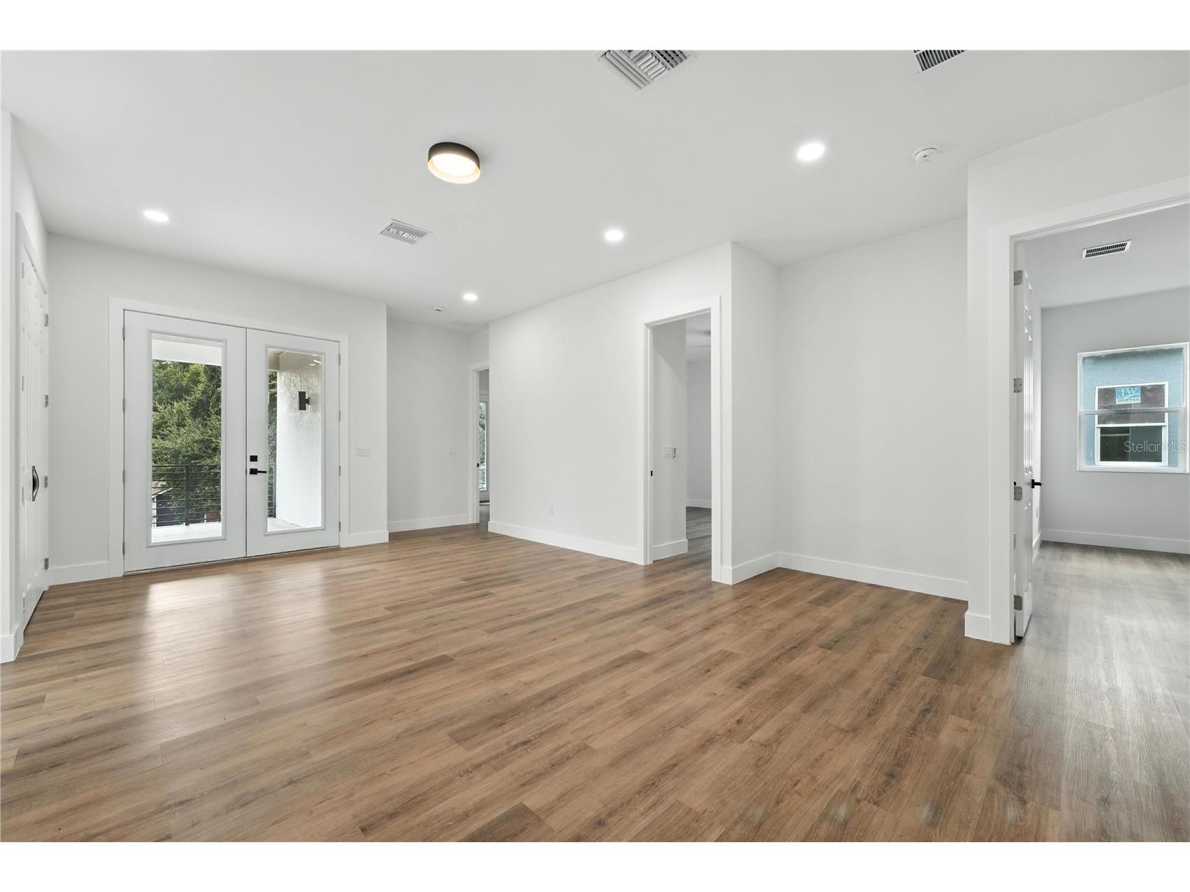 1518 Cloverlawn Avenue Orlando FL 32806 O6330493 image42