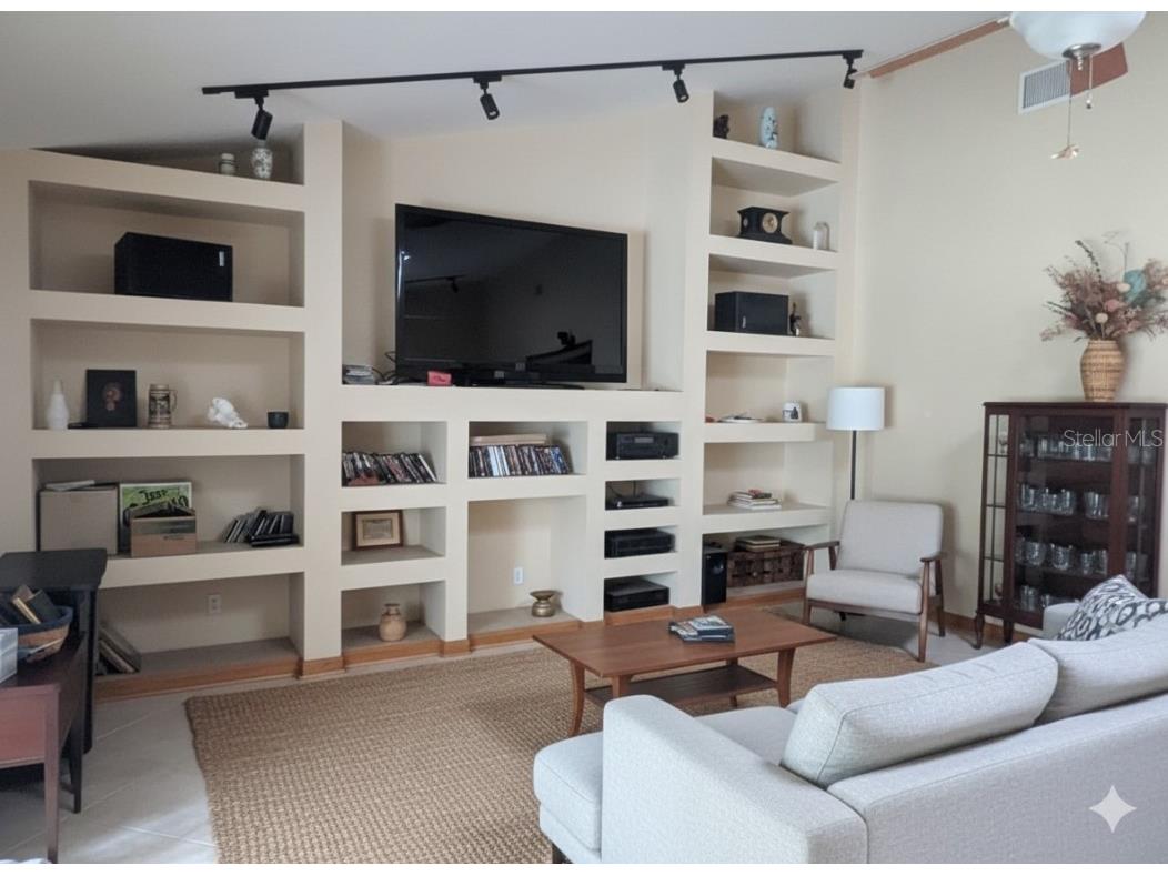 1518 Dawn Heights Drive Lakeland FL 33801 TB8437874 image13