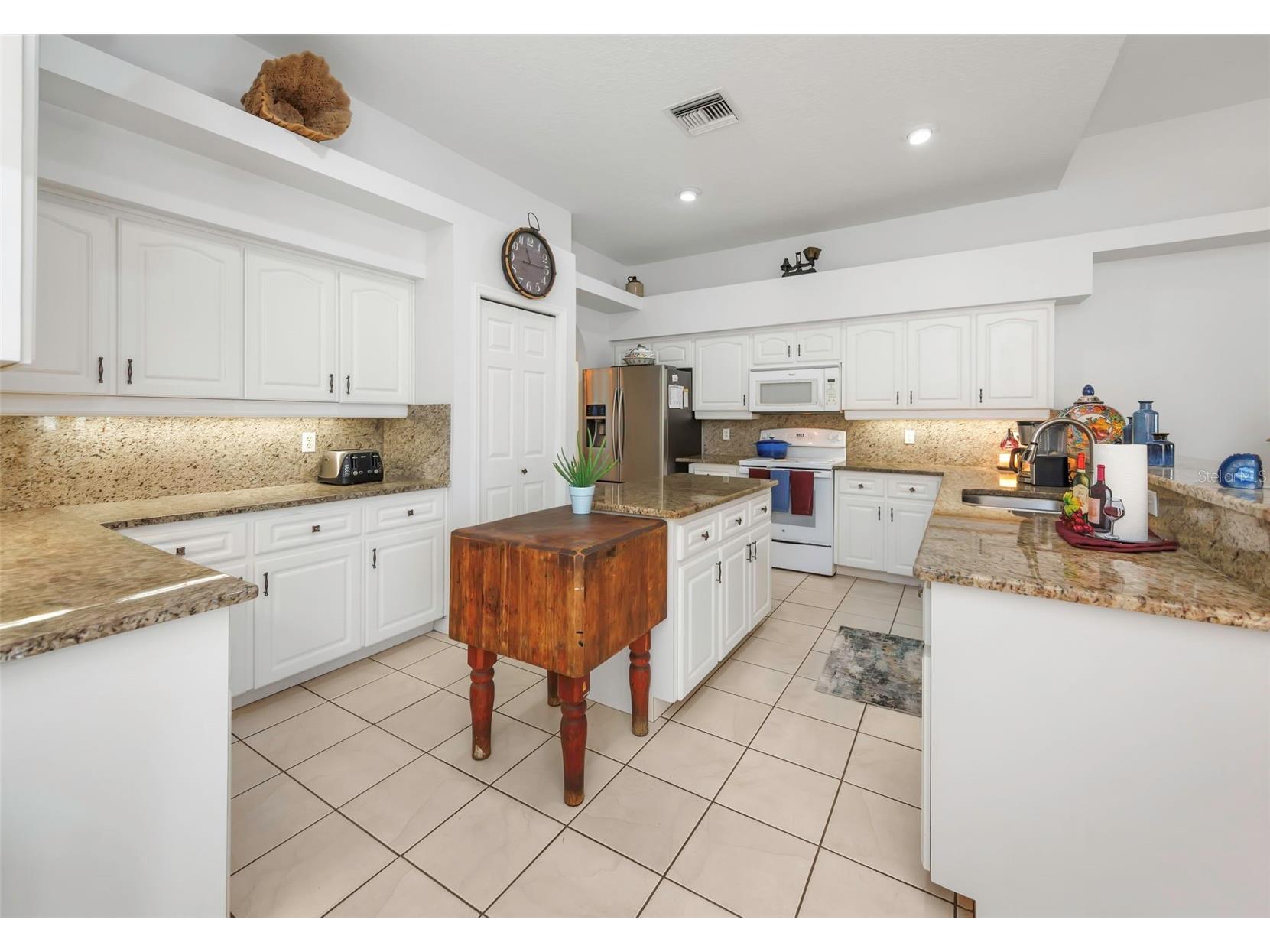 1518 Fishing Lake Drive Odessa FL 33556 TB8464108 image19