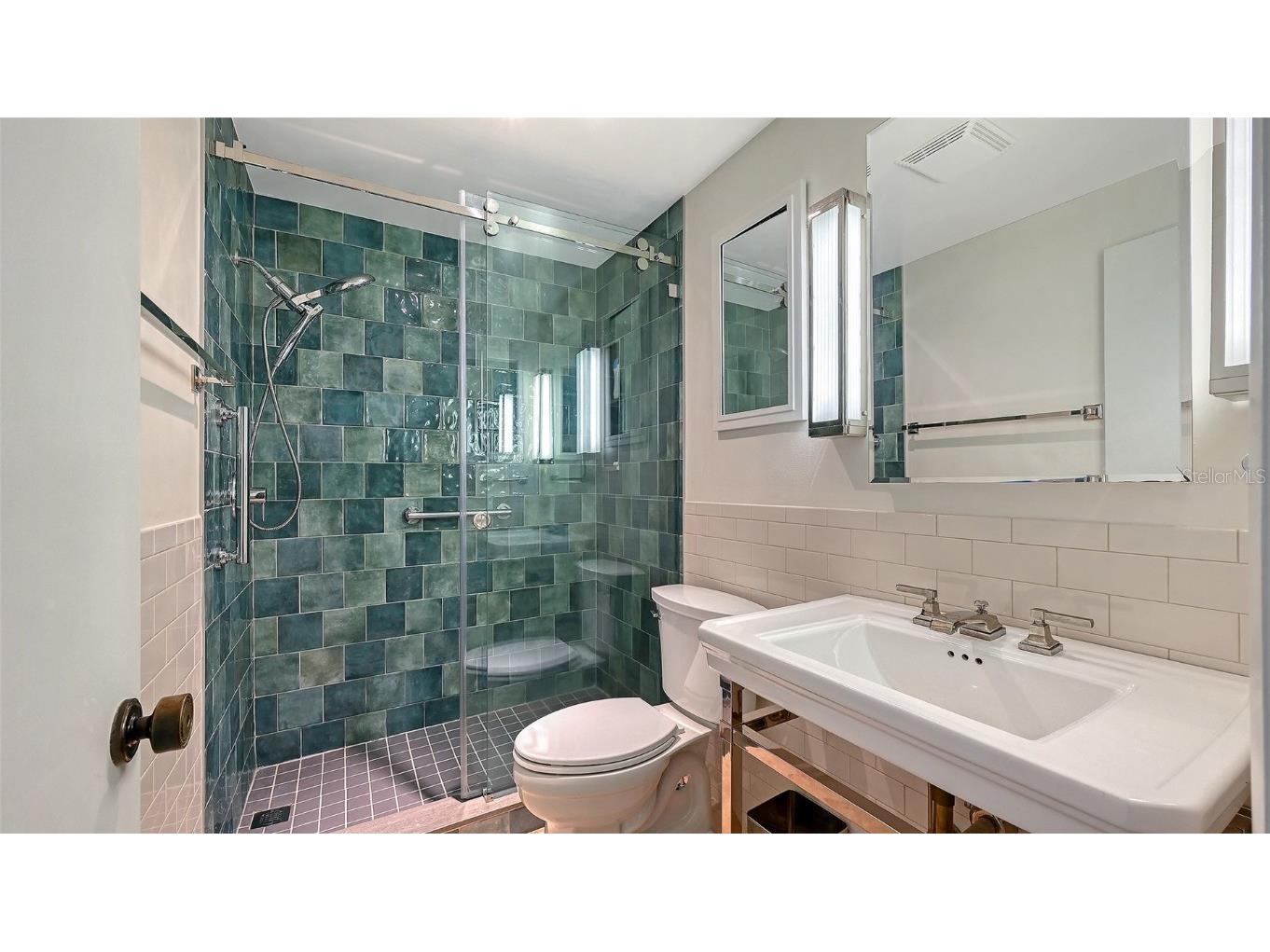 1518 Pelican Point Drive #257 Sarasota FL 34231 - SARASOTA BAY INTRACOASTAL A4671837 image27