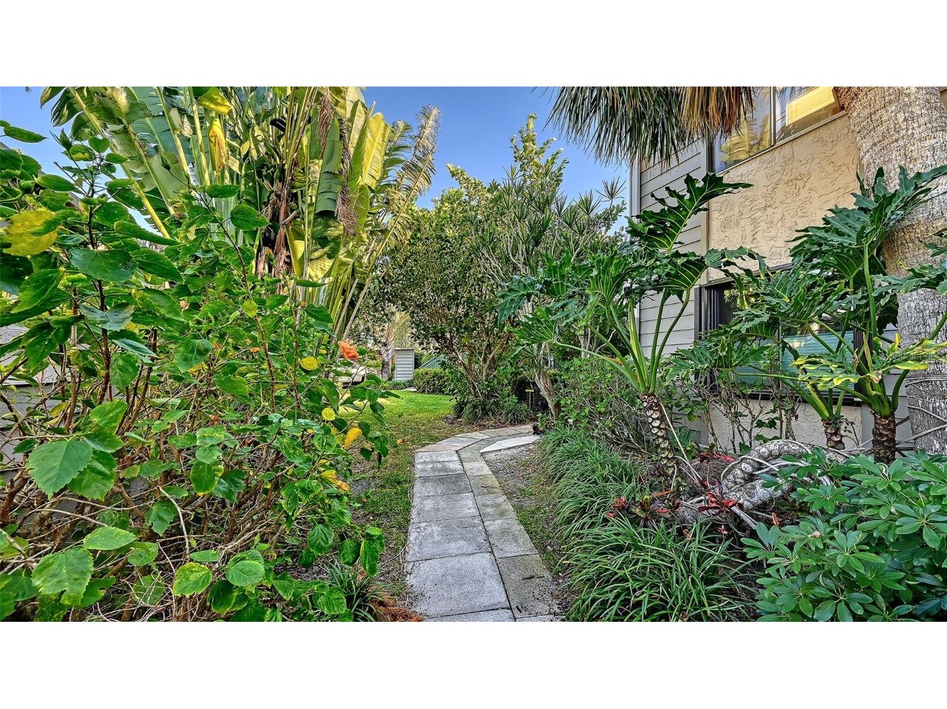 1518 Pelican Point Drive #257 Sarasota FL 34231 - SARASOTA BAY INTRACOASTAL A4671837 image34