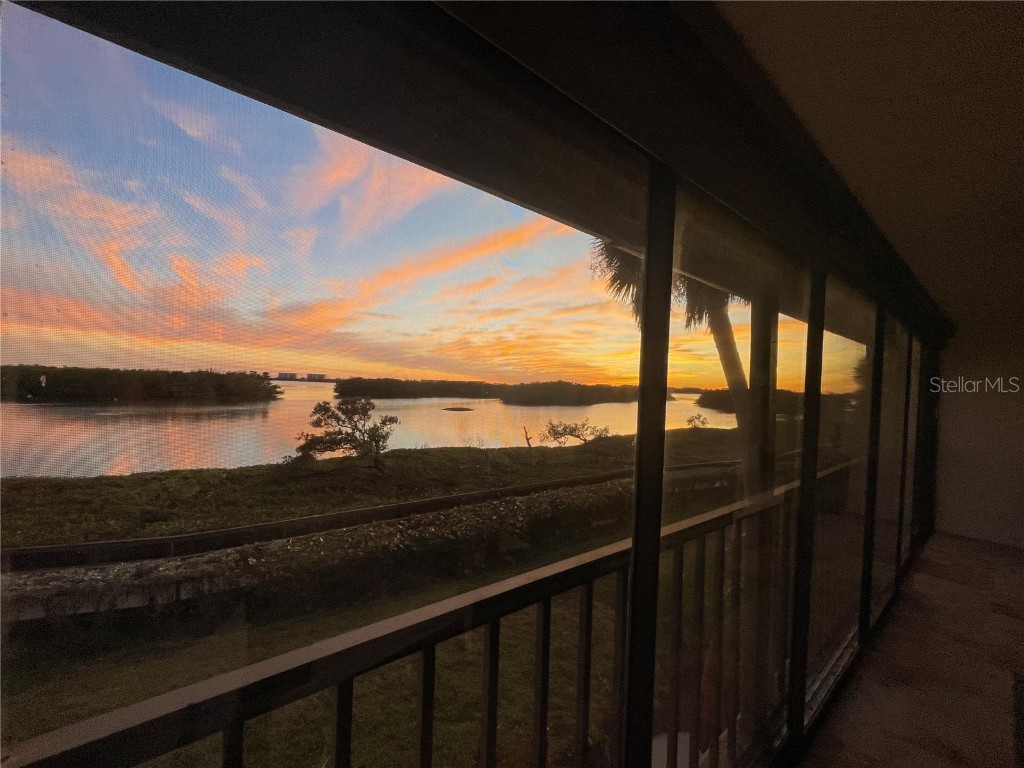 1518 Pelican Point Drive #257 Sarasota FL 34231 - SARASOTA BAY INTRACOASTAL A4671837 image61
