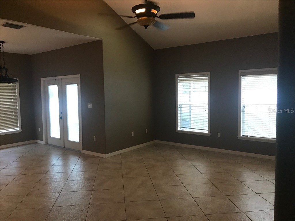 1518 Salem Drive Orlando FL 32807 O6359213 image25