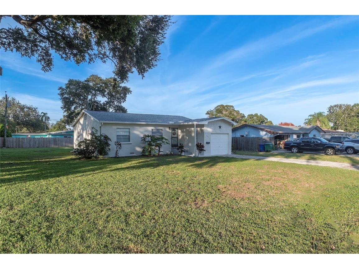 1518 Tangerine Street Clearwater FL 33756 U8202662 image1