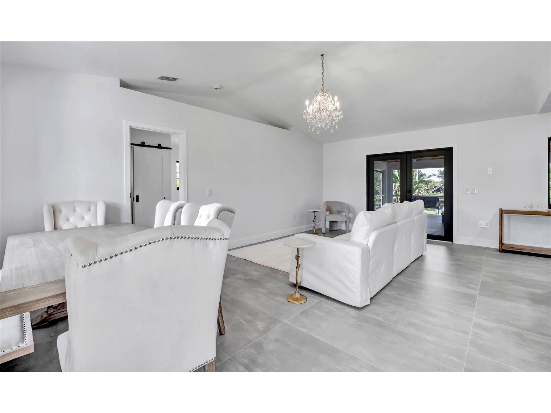 15180 Lyneburg Avenue Port Charlotte FL 33981 D6147137 image2