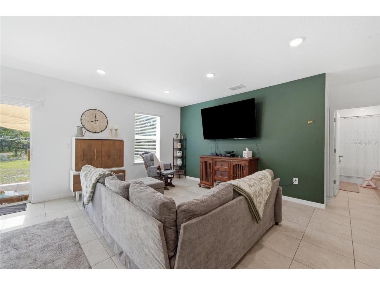 15186 Duck Hawk Road Weeki Wachee FL 34614 TB8526401 image32