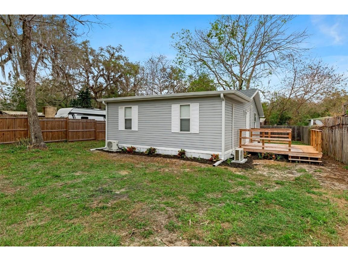 15188 Riverside Lane Nobleton FL 34661 W7873079 image1