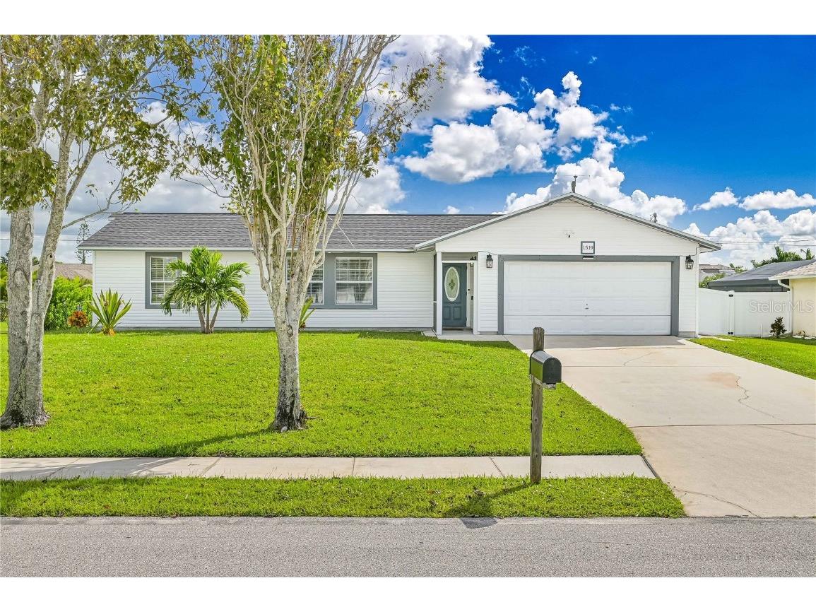 1519 Academy Boulevard Cape Coral FL 33990 C7515963 image1