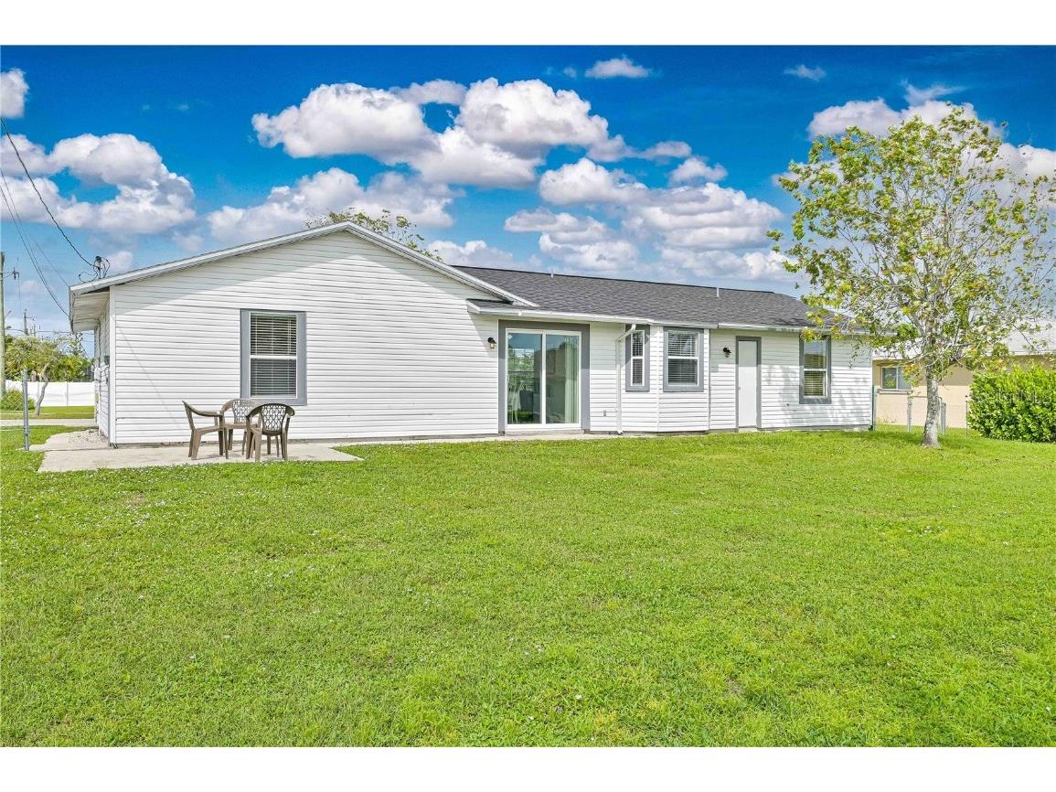 1519 Academy Boulevard Cape Coral FL 33990 C7515963 image17