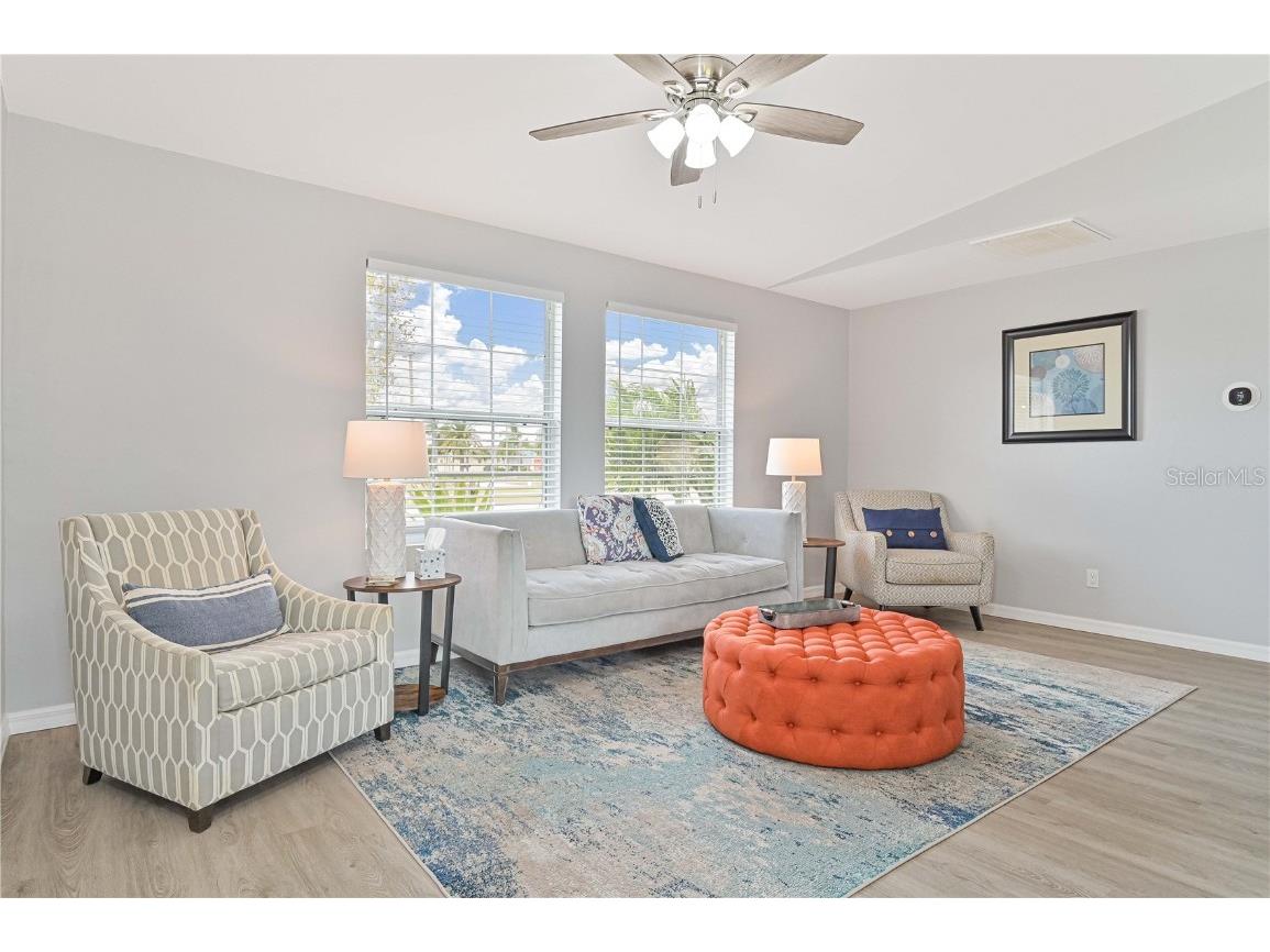 1519 Academy Boulevard Cape Coral FL 33990 C7515963 image4