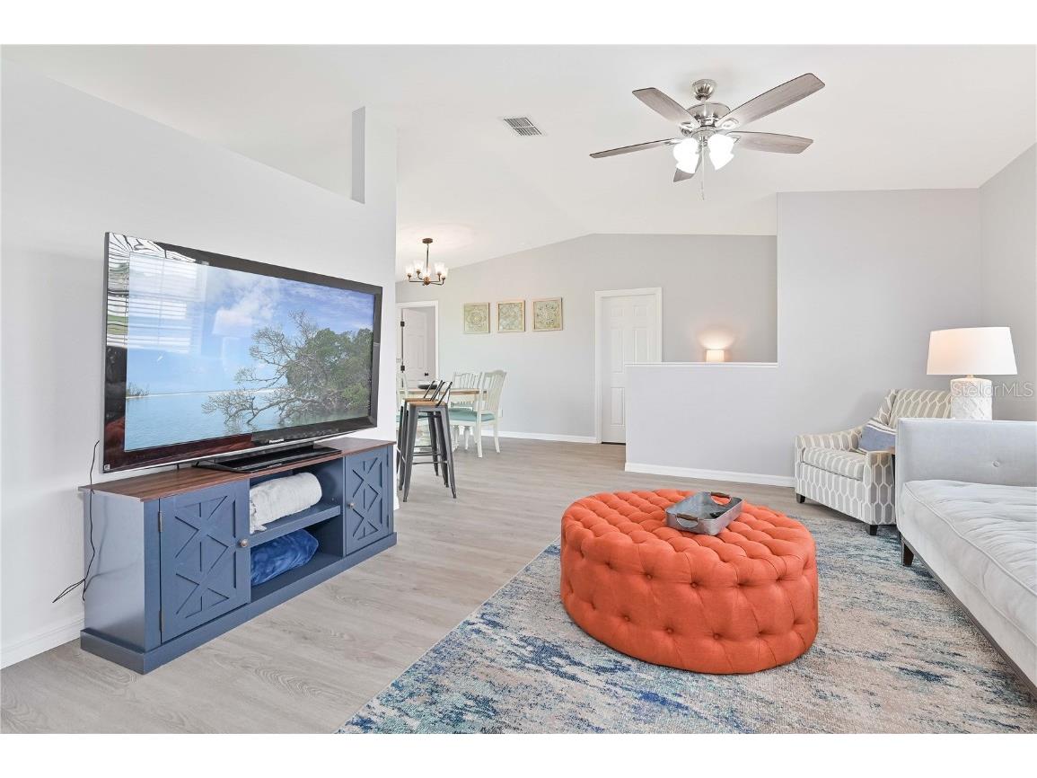 1519 Academy Boulevard Cape Coral FL 33990 C7515963 image6