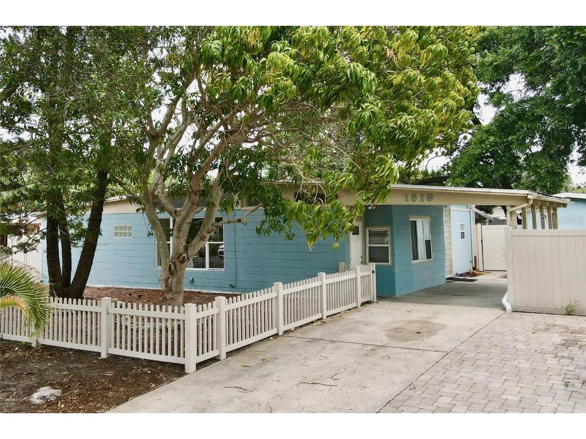 1519 Chandler Avenue Clearwater FL 33755 U8200591 image1